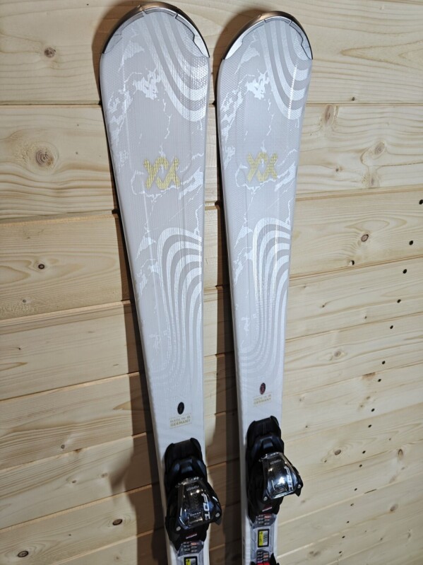 LYŽE VOLKL FLAIR 7.2 137CM --MODEL 2025--